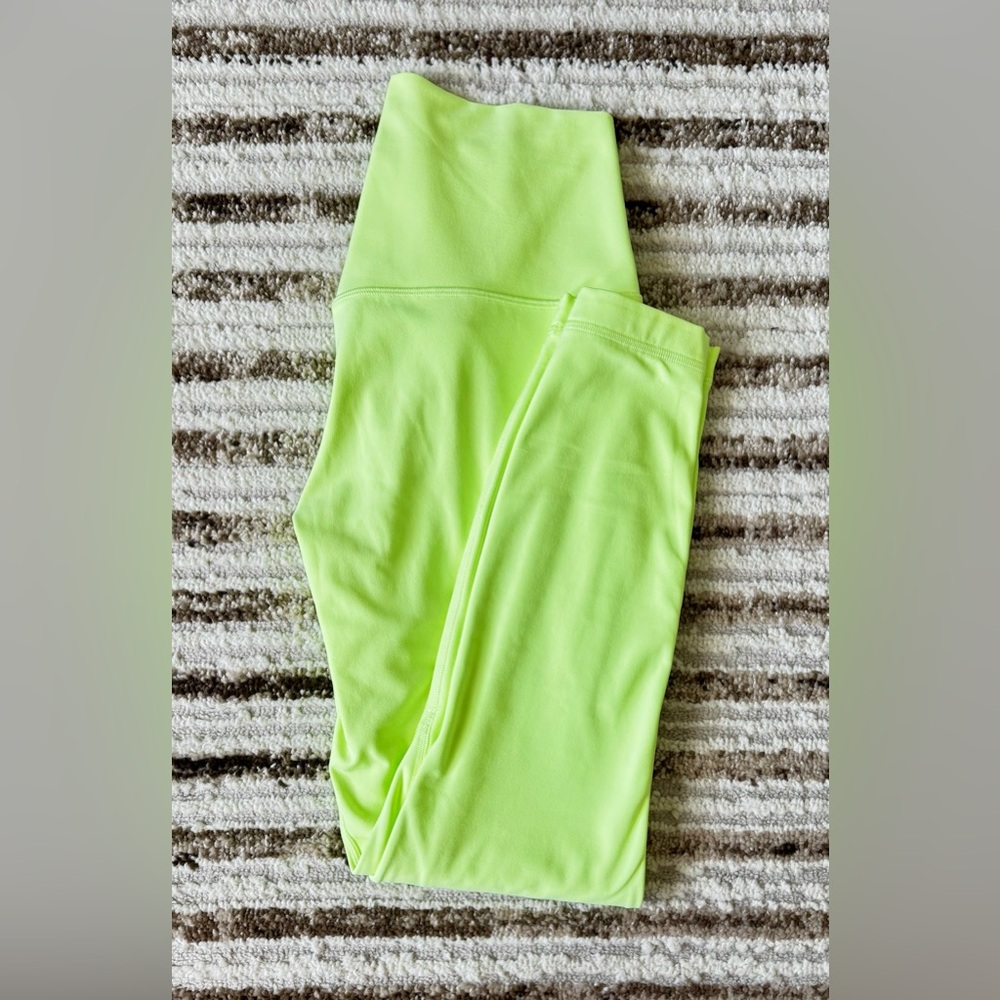 Lulu Lemon Neon Align Leggings (10)